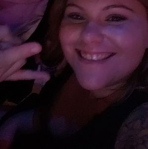 Meet your Posher, Carla